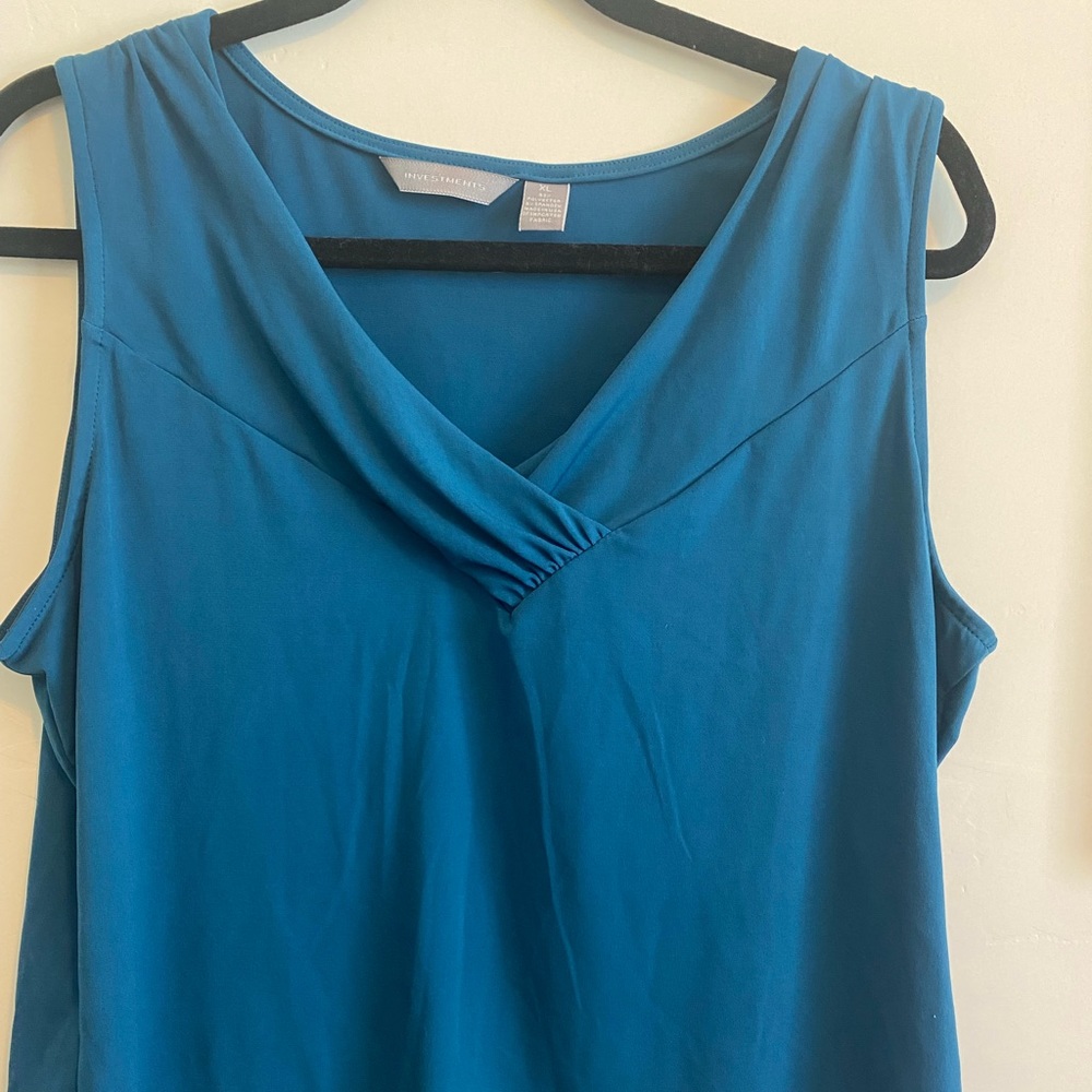 💙 Elegant Teal Polyester Tank Top 💙